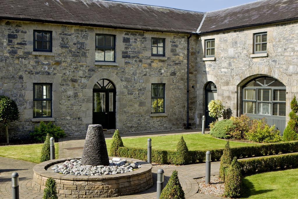 Moyvalley Hotel & Golf Resort Buitenkant foto