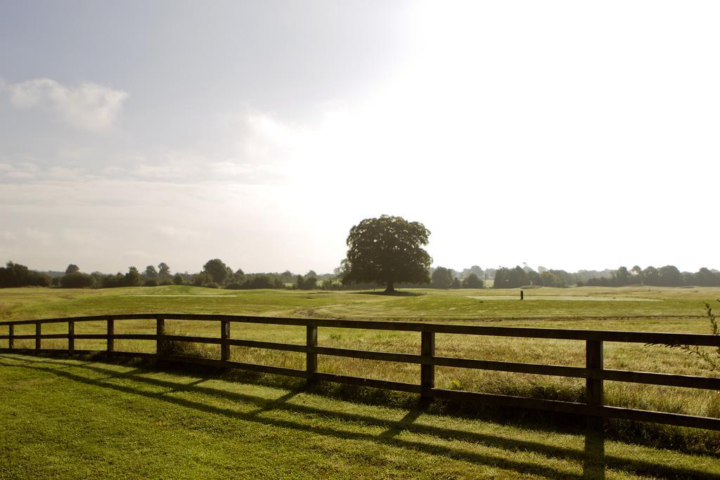Moyvalley Hotel & Golf Resort Buitenkant foto
