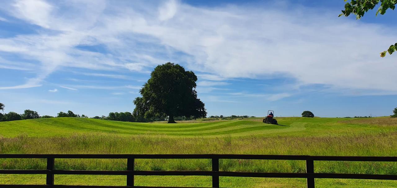 Moyvalley Hotel & Golf Resort Buitenkant foto