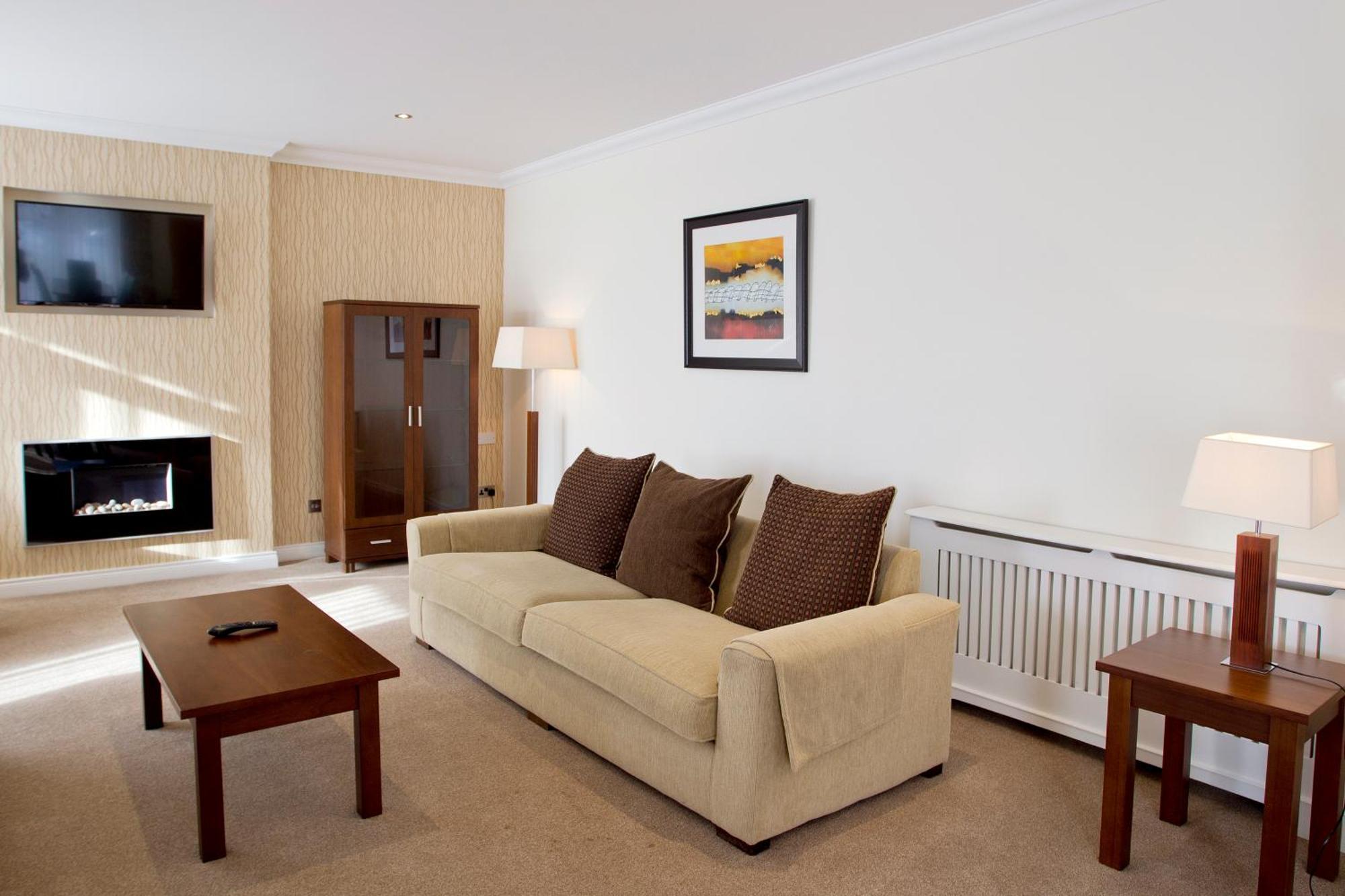 Moyvalley Hotel & Golf Resort Buitenkant foto